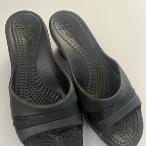Crocs Women's Black Wedge heel  Sandals